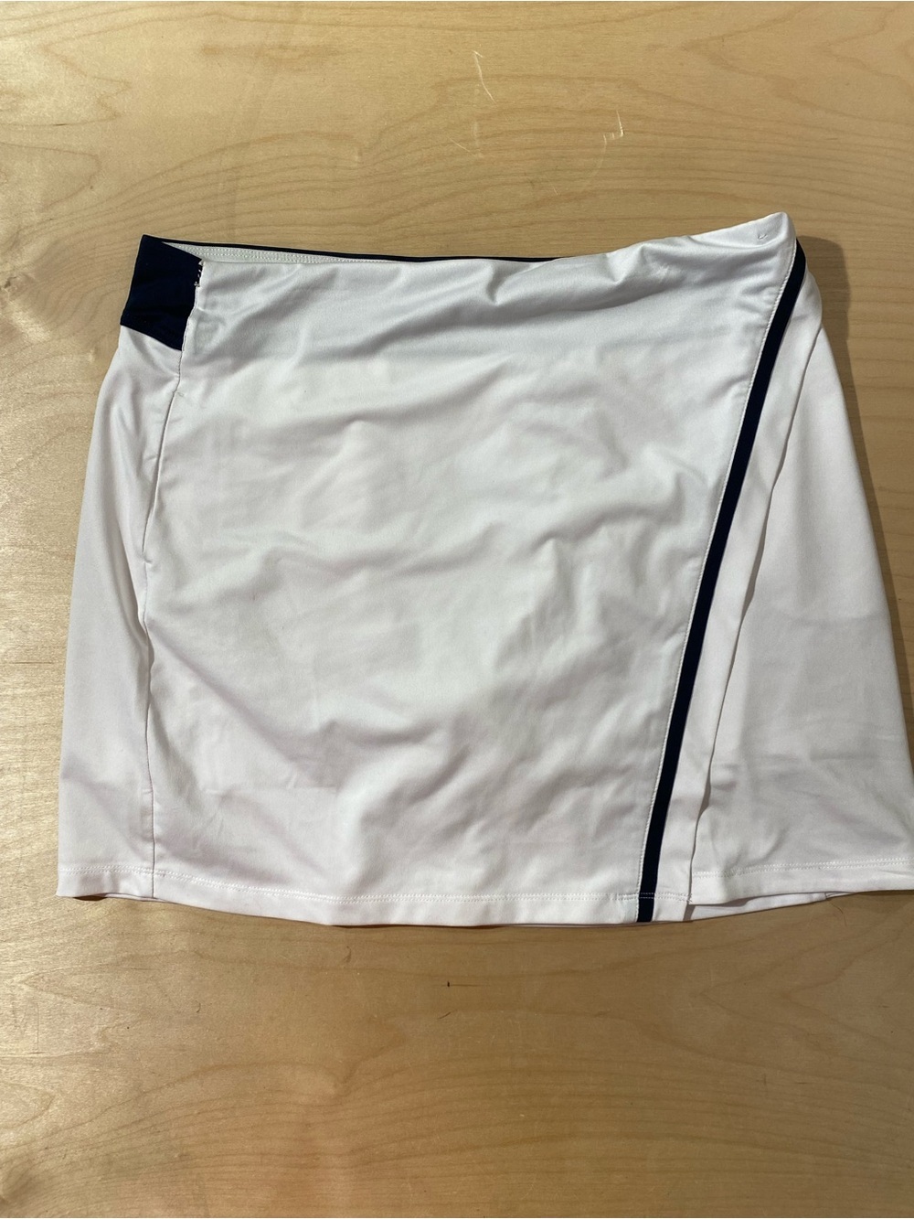 Callaway White Mini Skort with Navy Trim Large (SA)